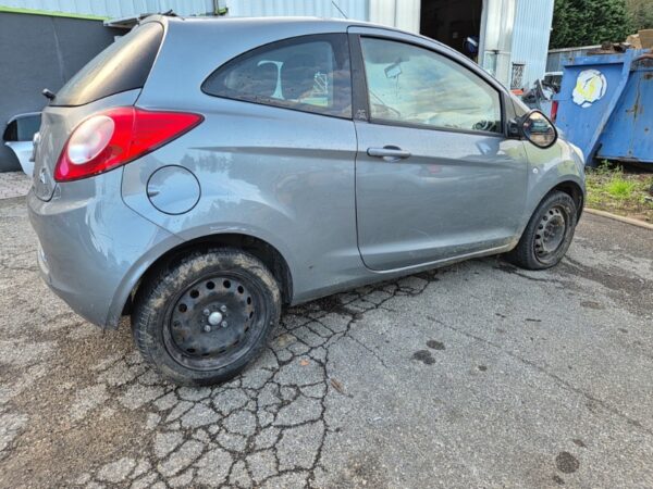 https://opisto-prod-pic.opisto.s3.eu-west-1.bso.st/6156/vhu_photo/2024/10/Vehicule-FORD-KA2PHASE2-2016-59f596f4187405c9e15b9c5785518ae31319c17f51fdd07c97d04eada4bbde66_o.jpg