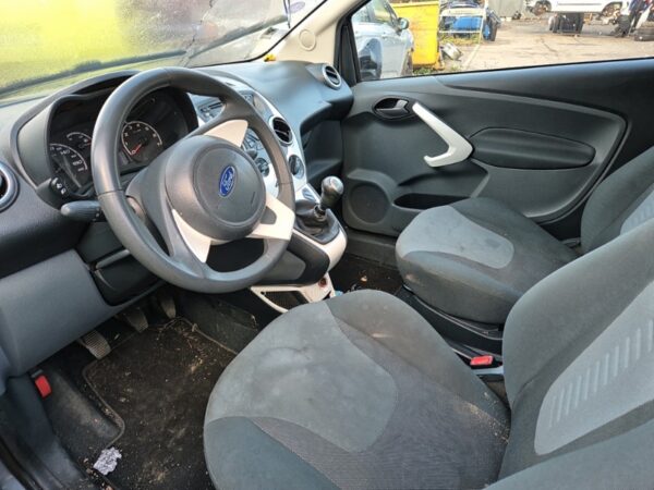 https://opisto-prod-pic.opisto.s3.eu-west-1.bso.st/6156/vhu_photo/2024/10/Vehicule-FORD-KA2PHASE2-2016-f09b304fc76f57405a6134704f4058ee4b2aa5c9906884a2833bfd6a425cb1e7_o.jpg