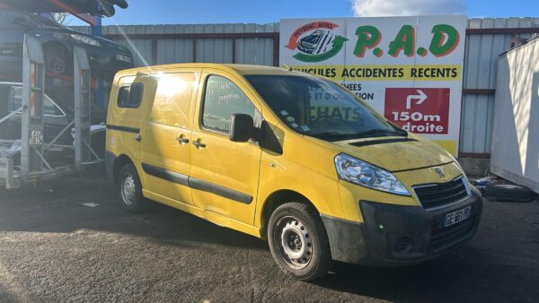 https://opisto-prod-pic.opisto.s3.eu-west-1.bso.st/6011/vhu_photo/2024/12/Vehicule-PEUGEOT-EXPERT-2-2-2014-e48850d2ae31048d71aa55e3c4254b3c437f2e2b74e251fd8e878cf91b86f550_o.JPG