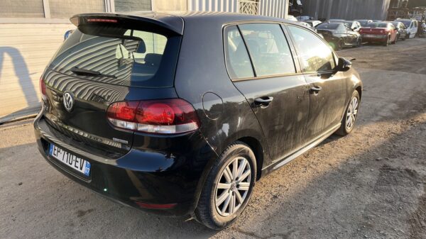 https://opisto-prod-pic.opisto.s3.eu-west-1.bso.st/6156/vhu_photo/2025/01/Vehicule-VOLKSWAGEN-GOLF6-2011-1da0ad144965acc4f4c46af7608fe3254f64f070517b8cccb029a4286f03ea0b_o.jpg