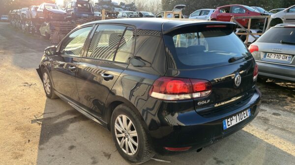 https://opisto-prod-pic.opisto.s3.eu-west-1.bso.st/6156/vhu_photo/2025/01/Vehicule-VOLKSWAGEN-GOLF6-2011-7038340be24a70b360a0f740d28c44f51c5e434a42d267ebadd13beff5b3bdf7_o.jpg
